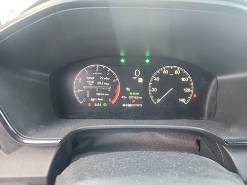 Used 2024 Honda CR-V EX image 11