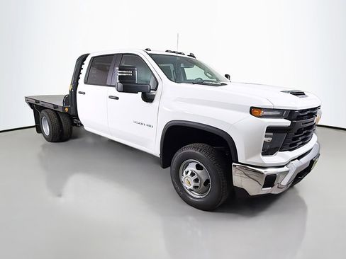 New 2026 Chevrolet Silverado 3500 W/T w/ WT Convenience Package AWD/4WD image 3