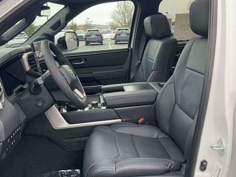 New 2026 Toyota Sequoia Platinum image 8