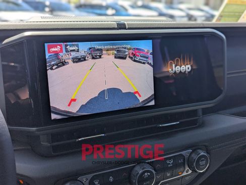 New 2025 Jeep Wrangler Unlimited Sahara AWD/4WD image 12