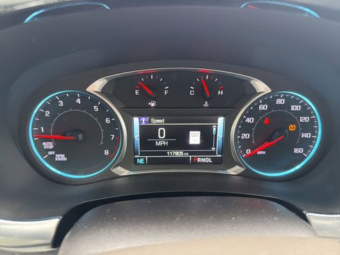 Used 2019 Chevrolet Traverse Premier image 21