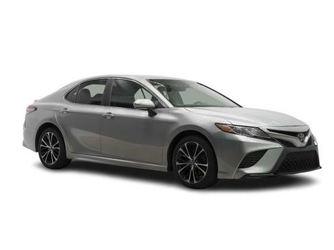 Used 2019 Toyota Camry SE image 2