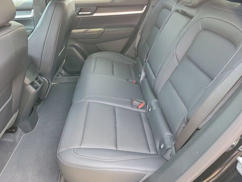 Used 2026 GMC Terrain Elevation w/ Elevation Premium Package FWD image 12