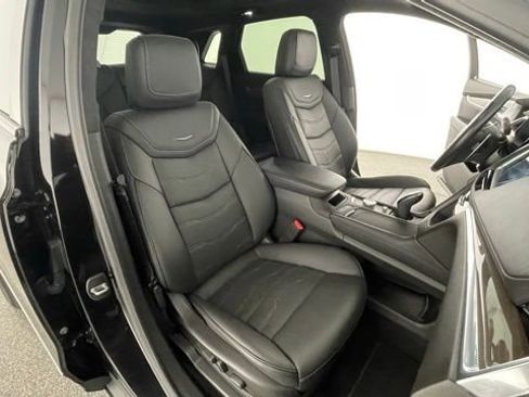 Used 2023 Cadillac XT5 Sportv image 49