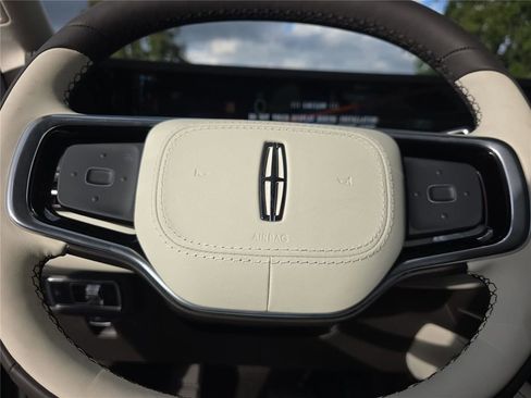 New 2026 Lincoln Nautilus Black Label image 22