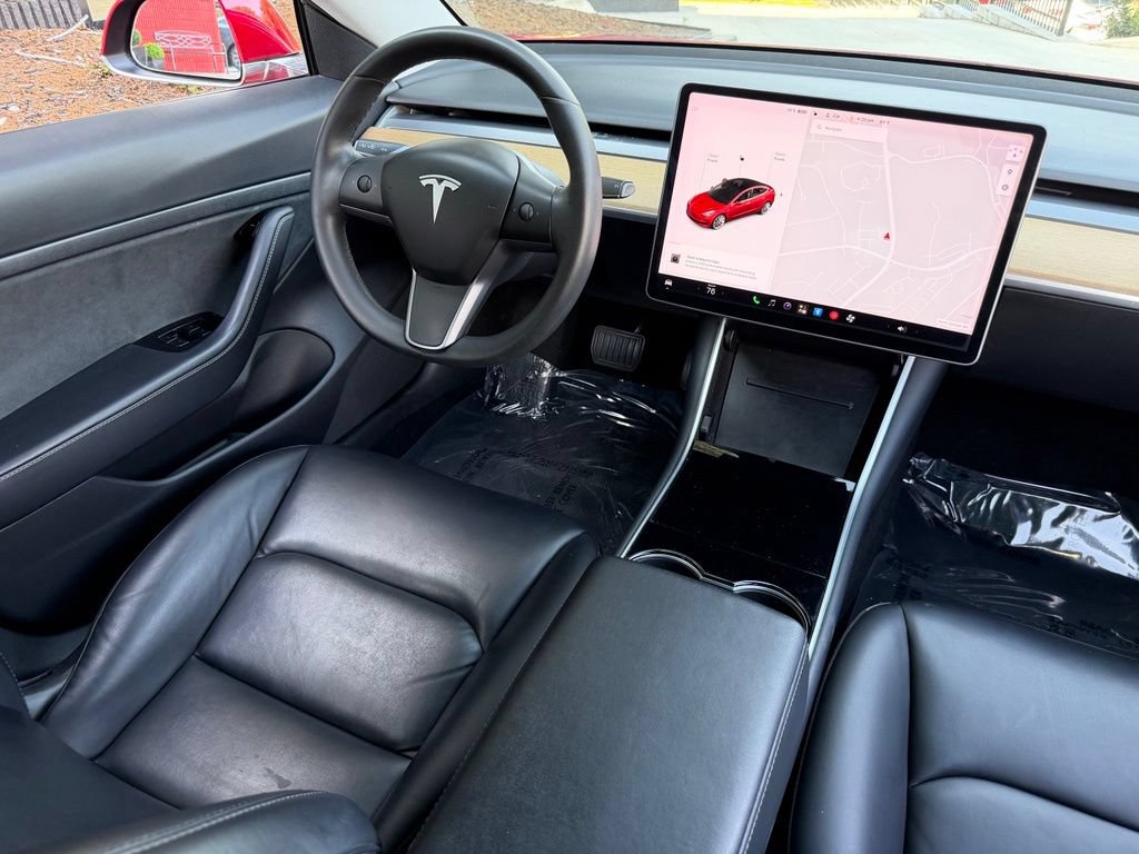 Used 2020 Tesla Model 3 Standard Range RWD image 41