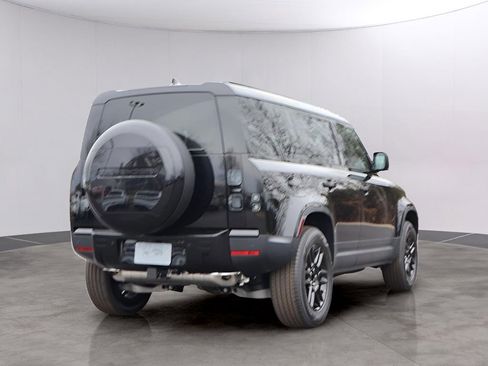 New 2026 Land Rover Defender 110 S image 5
