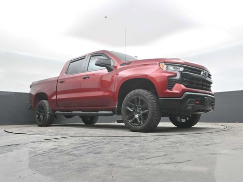 Used 2024 Chevrolet Silverado 1500 LT Trail Boss w/ LPO, Dark Essentials Package AWD/4WD image 43