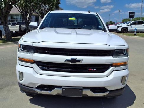 Used 2018 Chevrolet Silverado 1500 LT w/ Texas Edition AWD/4WD image 24