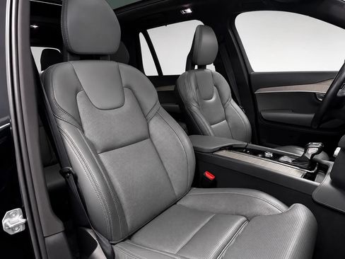 Used 2021 Volvo XC90 T6 Inscription w/ Advanced Package AWD/4WD image 28