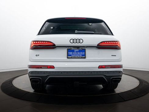 Used 2026 Audi Q7 3.0T Premium Plus w/ Premium Plus Package AWD/4WD image 22