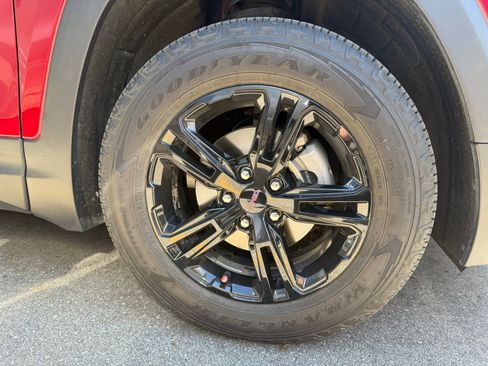 Used 2024 GMC Terrain AT4 AWD/4WD image 10