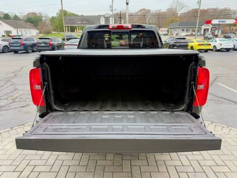 Used 2022 Chevrolet Colorado Z71 image 13