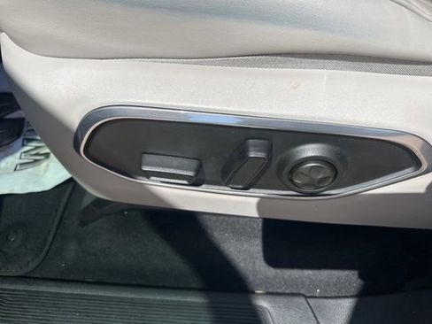 Used 2022 Jeep Wagoneer Series II w/ Premium Group I image 15