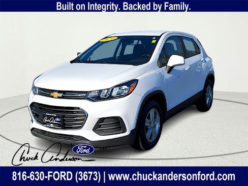 Used 2020 Chevrolet Trax LS image 1