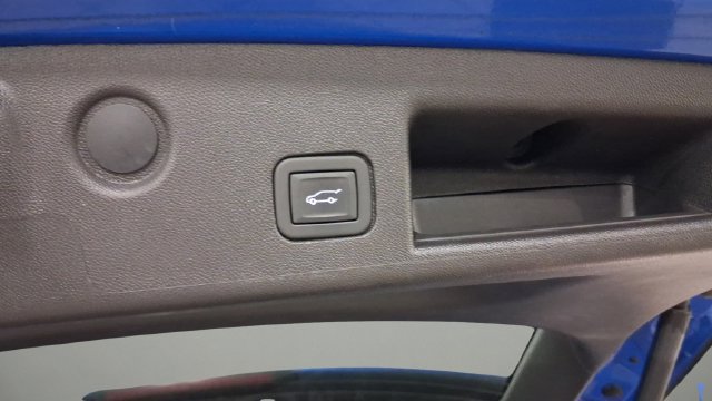 Used 2024 Chevrolet Equinox LT FWD image 23