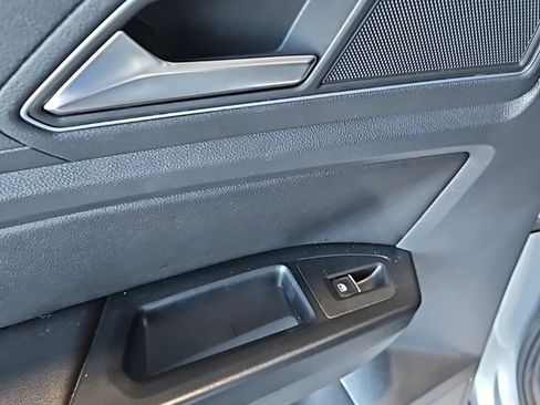 Used 2019 Volkswagen Atlas SE image 23