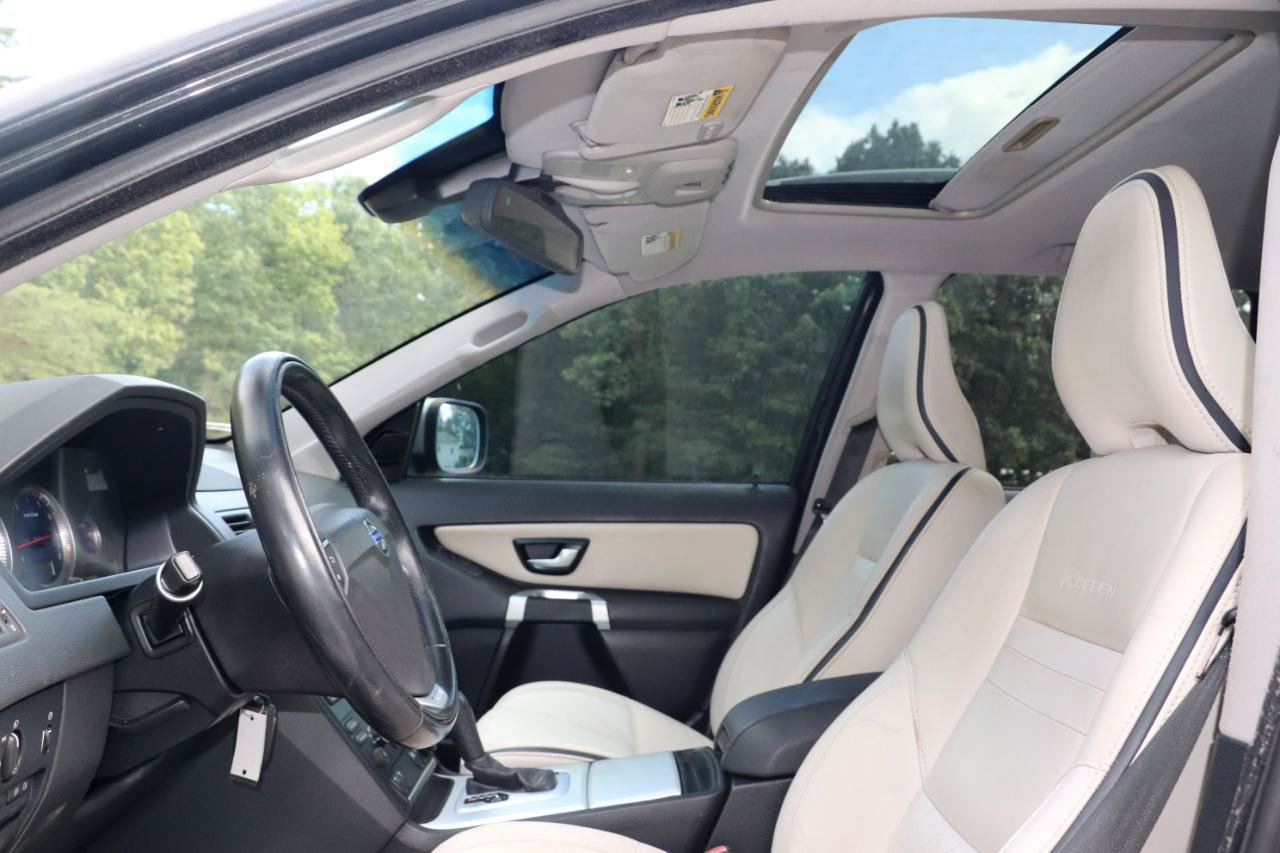 Used 2013 Volvo XC90 3.2 R-Design FWD image 9
