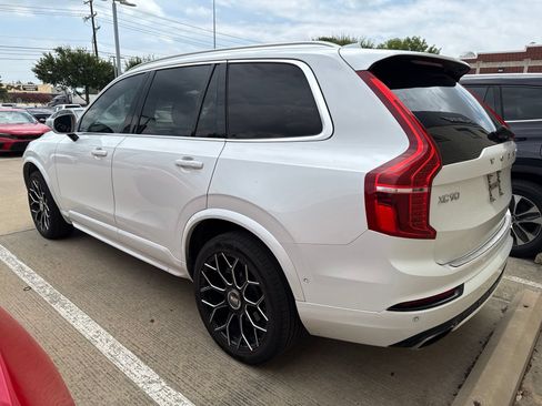 Used 2018 Volvo XC90 T5 R-Design w/ Convenience Package FWD image 7