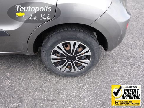 Used 2013 Kia Soul FWD image 10