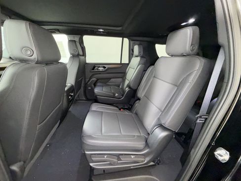 New 2026 GMC Yukon XL Denali w/ Sun & Power Step Package AWD/4WD image 25