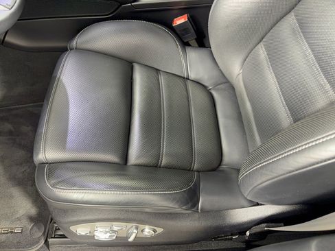 Certified 2024 Porsche Macan GTS AWD/4WD image 16