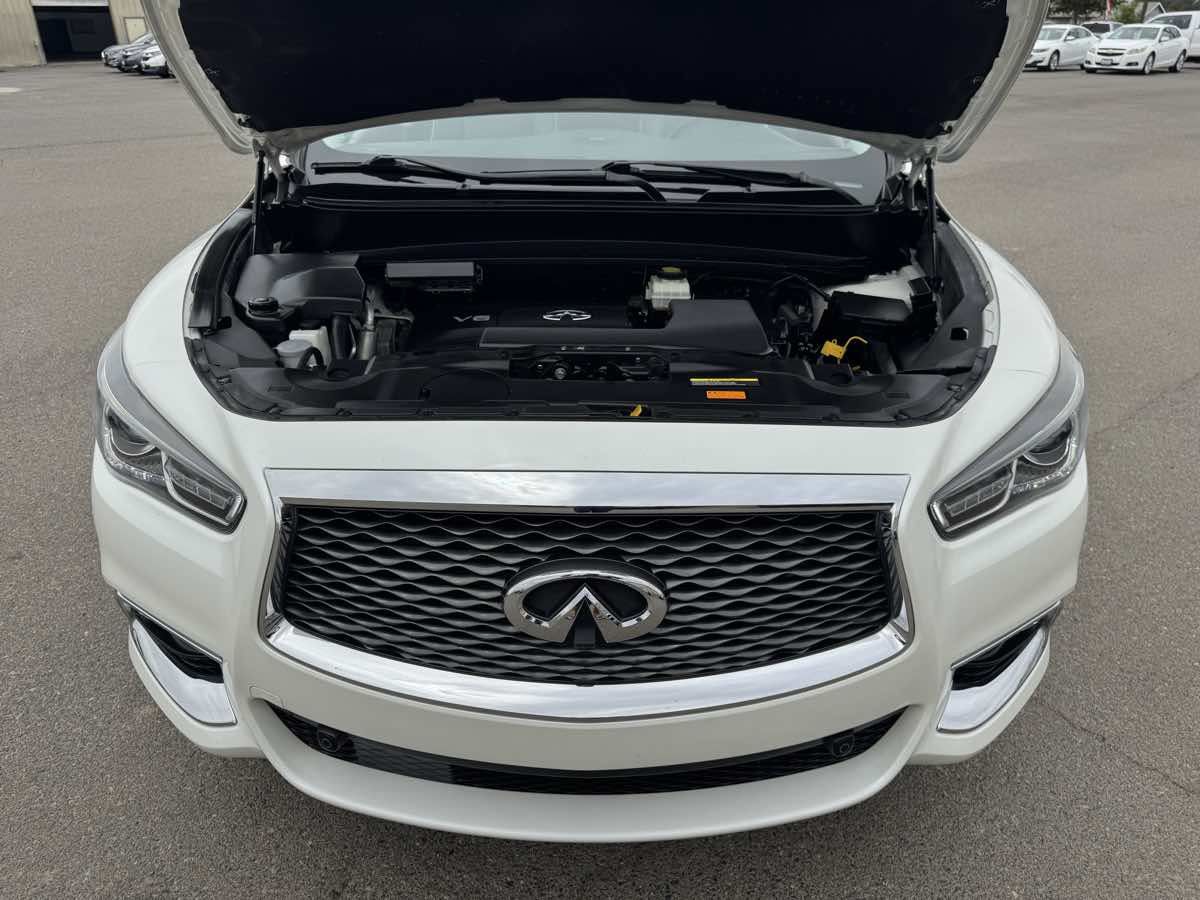 Used 2018 INFINITI QX60 Luxe w/ Deluxe Technology Package AWD/4WD image 46