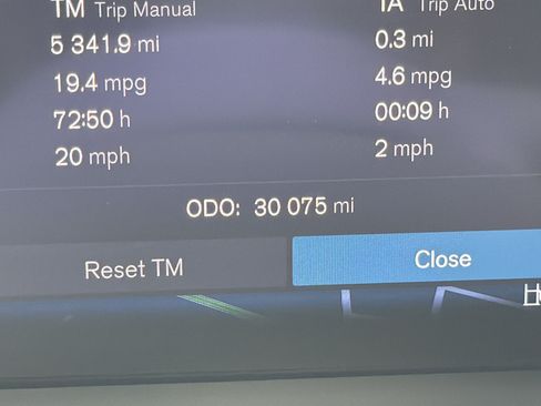 Certified 2023 Volvo XC90 B5 Plus AWD/4WD image 22