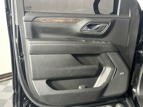 Used 2023 Chevrolet Tahoe Z71 w/ Luxury Package image 10