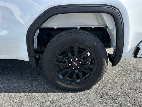 New 2026 GMC Sierra 1500 Pro w/ Graphite Edition AWD/4WD image 32