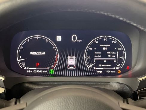 Used 2024 Acura MDX SH-AWD w/ Technology Package image 30