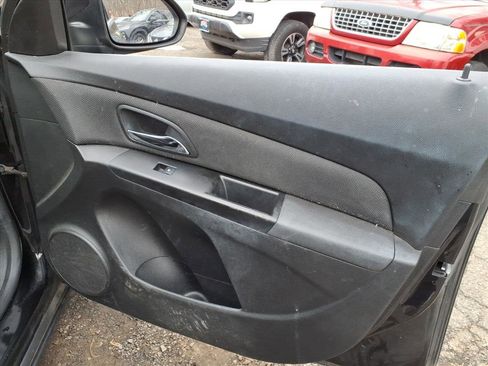 Used 2012 Chevrolet Cruze LT image 5