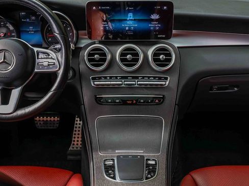 Used 2020 Mercedes-Benz GLC 300 GLC 300 w/ AMG Line image 10