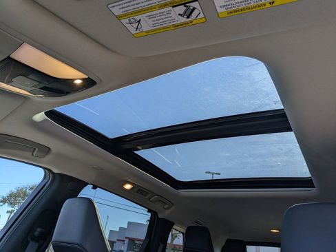 Certified 2025 INFINITI QX60 Luxe FWD image 22