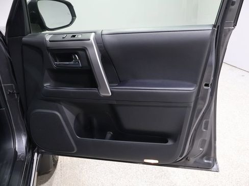 Used 2023 Toyota 4Runner Limited image 23
