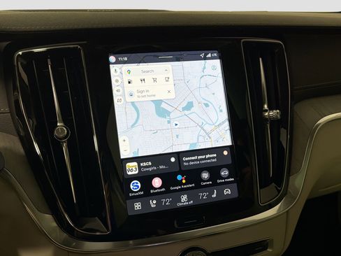 New 2026 Volvo V60 B5 Cross Country Ultra w/ Protection Package Premier AWD/4WD image 12