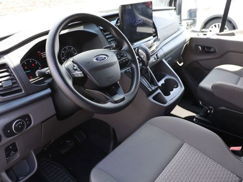 Used 2024 Ford Transit 350 XLT RWD image 11