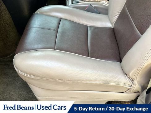 Used 2016 GMC Savana 2500 Extended RWD image 25