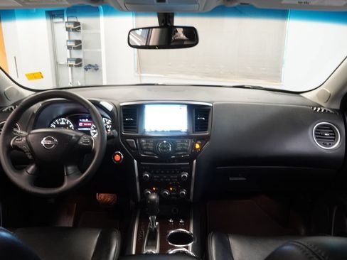 Used 2016 Nissan Pathfinder Platinum AWD/4WD image 21