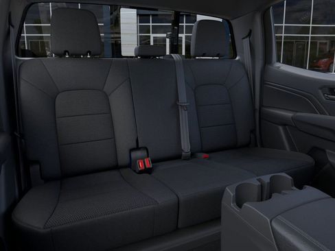 New 2026 GMC Canyon Elevation w/ Convenience Package image 17