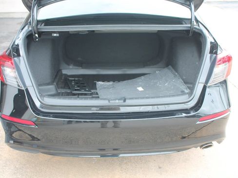 Used 2023 Honda Civic Sport image 22
