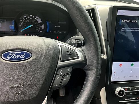 Certified 2023 Ford Edge SEL w/ Convenience Package AWD/4WD image 15