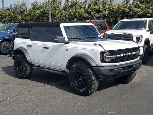 Used 2022 Ford Bronco Wildtrak AWD/4WD image 1