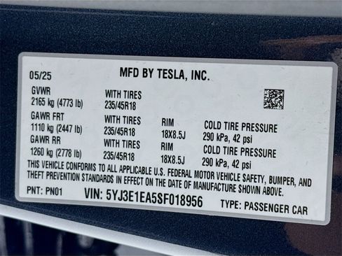 Used 2025 Tesla Model 3 Long Range image 34