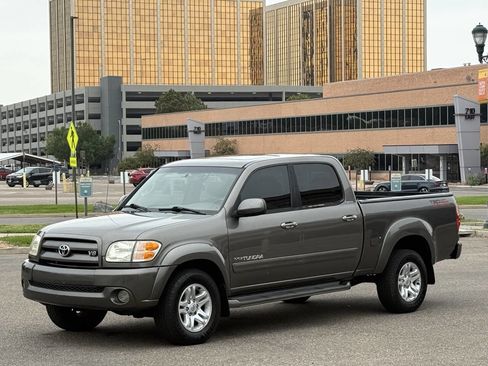 Used 2004 Toyota Tundra Limited image 3