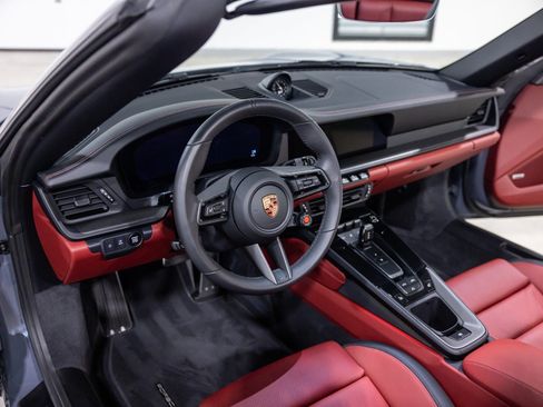 Used 2026 Porsche 911 GTS image 32