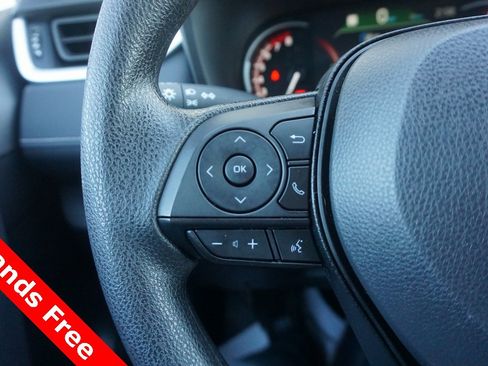 Certified 2025 Toyota RAV4 LE image 4