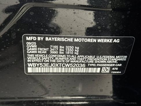 New 2026 BMW i7 xDrive60 w/ Executive Package image 34