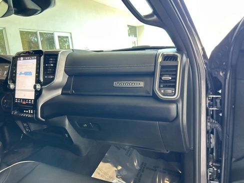 Used 2026 RAM 2500 Laramie AWD/4WD image 29
