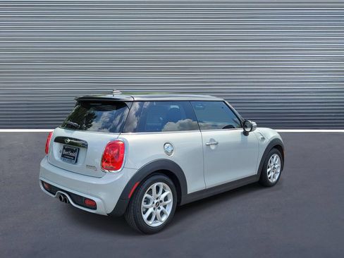 Used 2016 MINI Cooper S FWD image 3